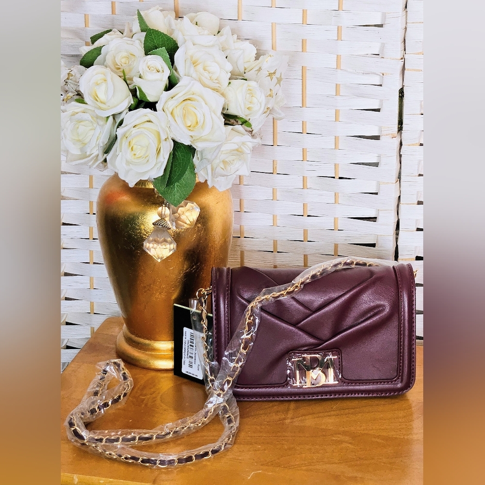 Badgley Mischka Plum Pleated Crossbody Evening Clutch Handbag Purse -Small